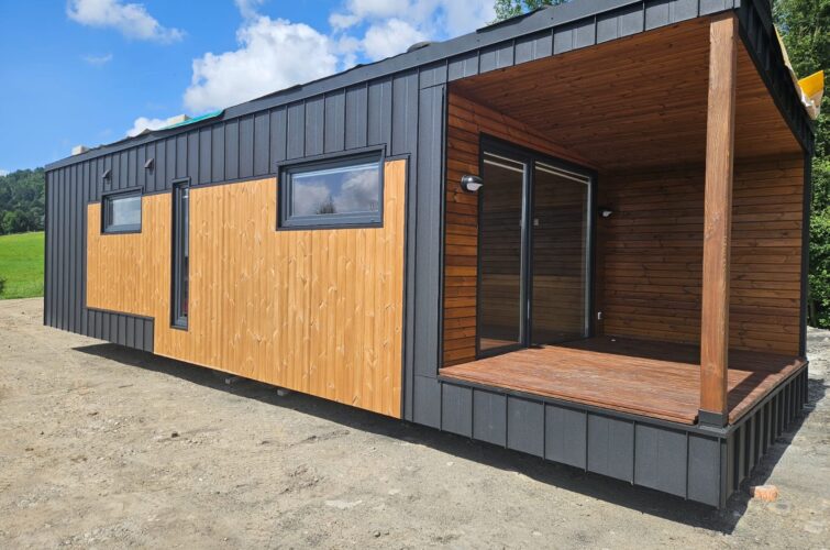 Domek mobilny Angela XL z tarasem